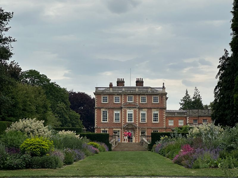 The Merry Yard