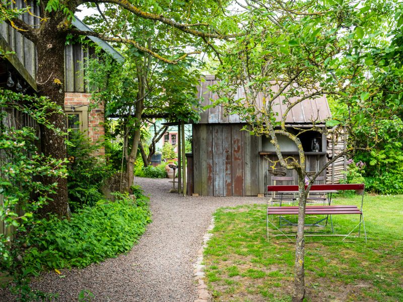 The Merry Yard