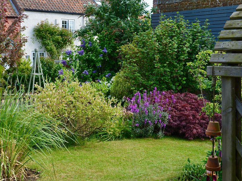 The Merry Yard